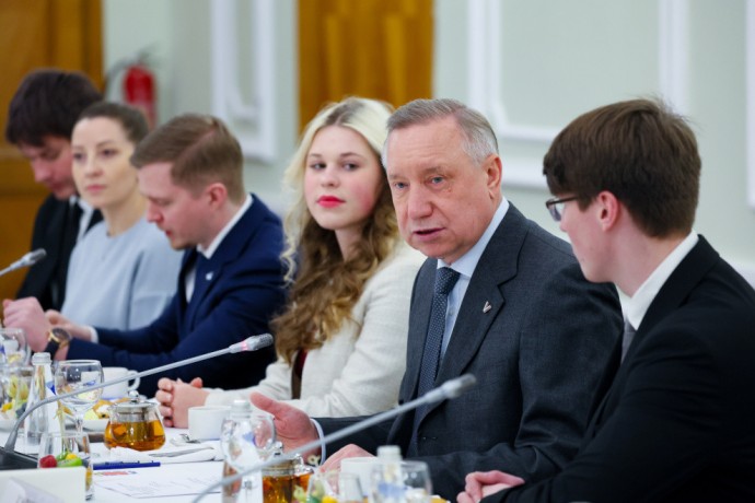 Александр Беглов: Петербург видит в волонтерах важнейшую опору в реализации социально-экономических задач, стоящих перед городом Александр Беглов: Петербург видит в волонтерах важнейшую опору в реализации социально-экономических задач, стоящих перед городом