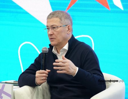Радий Хабиров рассказал о ходе работ в мечети «Ар-Рахим»
