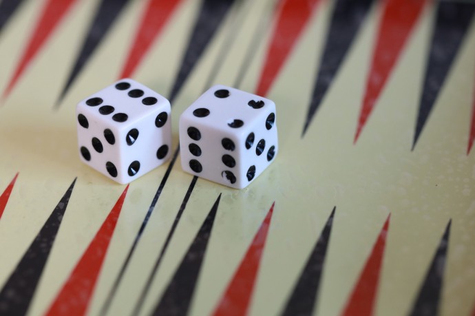 Германия — Жизнь по жребию: государство играет в кости с призывниками Германия — Жизнь по жребию: государство играет в кости с призывниками