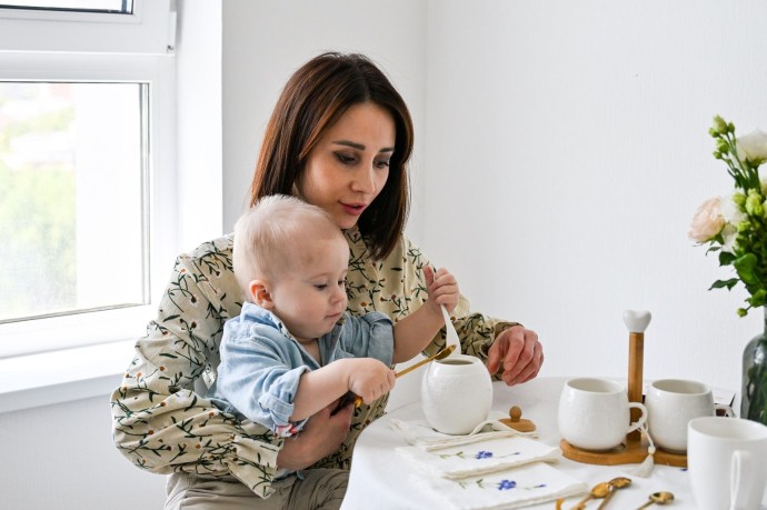 Сергей Собянин поздравил москвичек с Днем матери Сергей Собянин поздравил москвичек с Днем матери