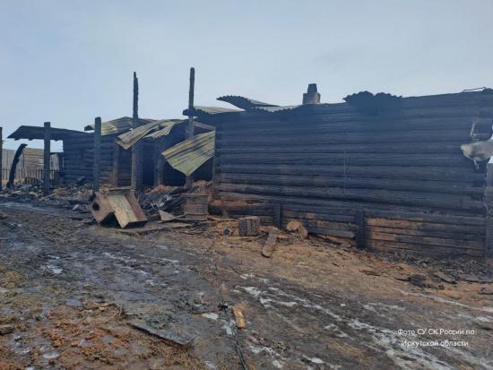 Четыре человека погибли на пожаре в Иркутской области