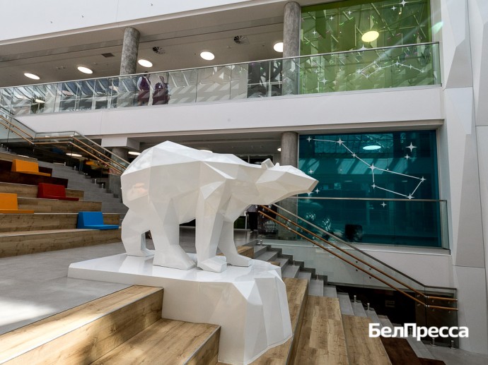 Вячеславу Гладкову пожаловались на плохое питание в одной из лучших школ региона