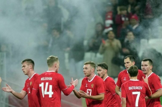 Сборная России по футболу победила Иран в товарищеском матче Сборная России по футболу победила Иран в товарищеском матче