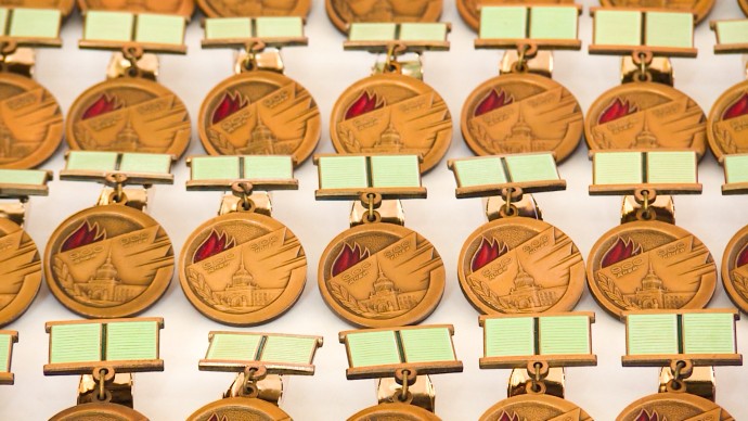 Александр Беглов: Первые знаки «Жителям блокадного Ленинграда» вручили прожившим в осажденном городе меньше 4 месяцев