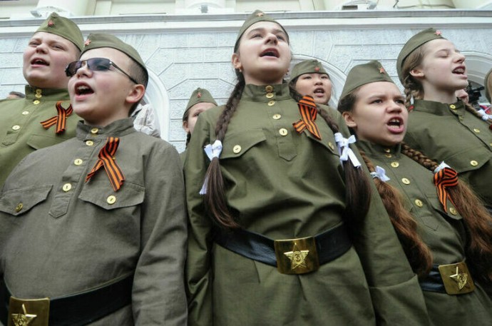 Песни о войне предложили защитить законодательно