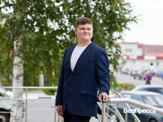 Добро без выходных. Десятиклассник из Чернянки победил в конкурсе «Ученик года – 2025»