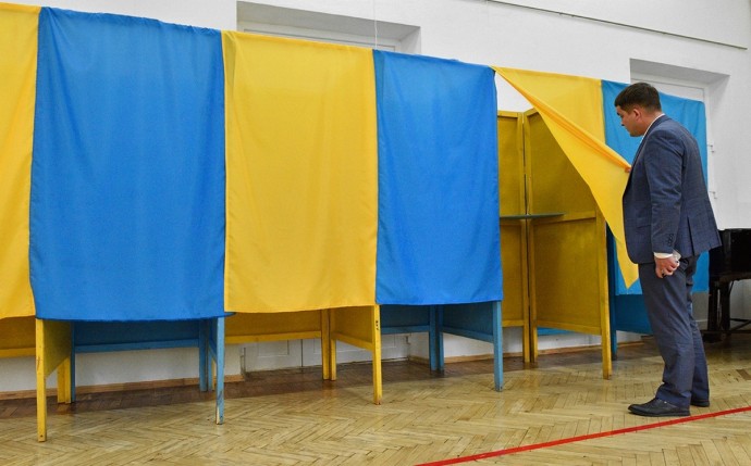 Киев готовится к выборам. Зеленский и Залужный в пролете. Кого армия выберет президентом?