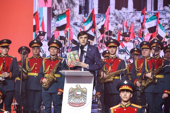 Сергей Кравцов рассказал на праздновании Национального дня ОАЭ о российско-арабском сотрудничестве в сфере образования Сергей Кравцов рассказал на праздновании Национального дня ОАЭ о российско-арабском сотрудничестве в сфере образования