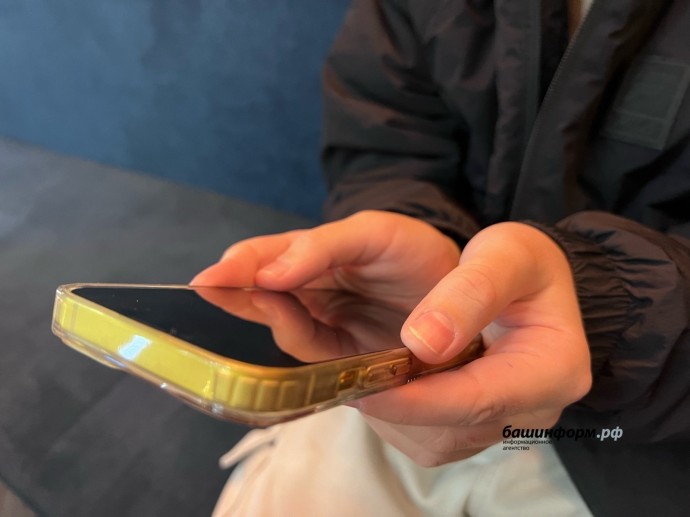 Молодая жительница Уфы украла банковскую карту 65-летней пенсионерки