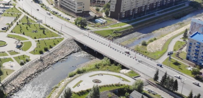 Вторую половину моста на Мебельной отремонтируют в Горно-Алтайске Вторую половину моста на Мебельной отремонтируют в Горно-Алтайске