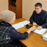 Прием граждан провел в Усолье-Сибирском депутат ЗС Максим Петров