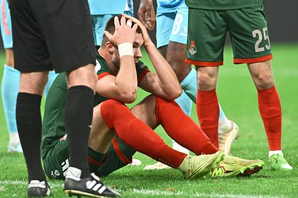 «Зенит» нанес поражение «Локомотиву» в матче РПЛ «Зенит» нанес поражение «Локомотиву» в матче РПЛ