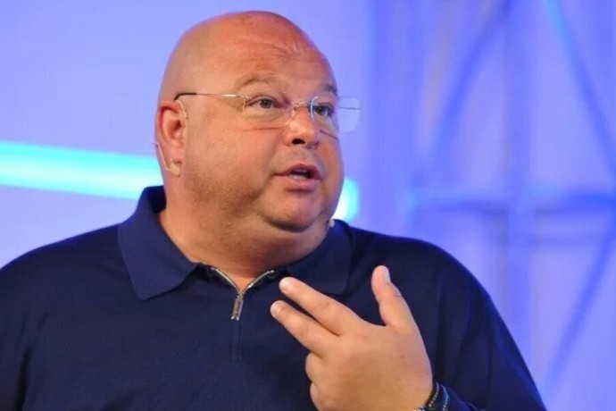 Червиченко: "Шафеев всегда отличался идиотскими выходками" Червиченко: "Шафеев всегда отличался идиотскими выходками"