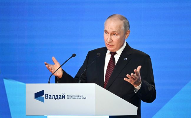 «Илон Маск нам совершенно не нужен» — американца не пригласят на «Валдай»