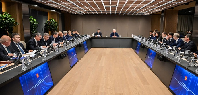 Дмитрий Миляев обсудил с главой ЦФО и мэром Москвы участие бизнеса в нацпроектах Дмитрий Миляев обсудил с главой ЦФО и мэром Москвы участие бизнеса в нацпроектах