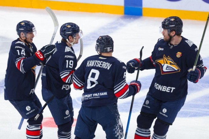 "Металлург" сотворил камбэк на домашнем льду