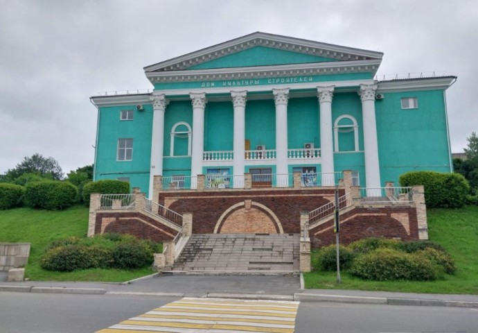 Культурный шок: находкинский театр «Рампа», собиравший полные залы, остался без сцены Культурный шок: находкинский театр «Рампа», собиравший полные залы, остался без сцены