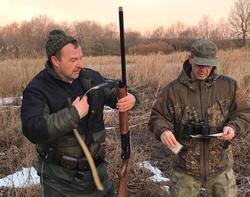 Четверть разрешений на весеннюю охоту получили "туристы"