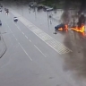 В Магнитогорске водитель выпрыгнул из горящего автомобиля