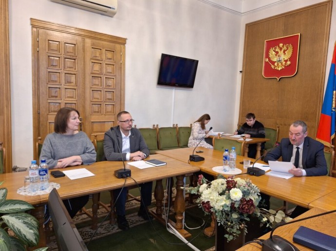 Костромские депутаты приняли решение не мешать людям