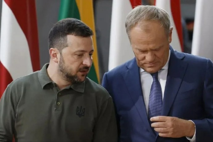 И ты, Туск? Польша выдала заявление, повергшее в шок всю Европу. Игра окончена И ты, Туск? Польша выдала заявление, повергшее в шок всю Европу. Игра окончена