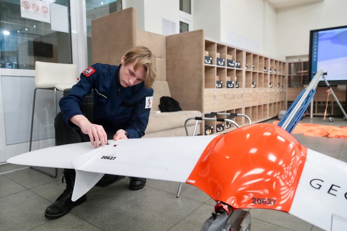 Зарплаты в области производства БПЛА выросли на 20%