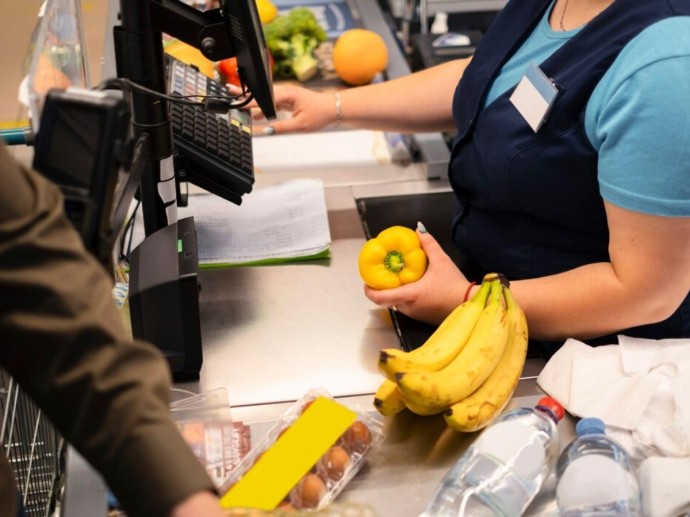 Вот как можно получить наличные прямо в магазине, покупая продукты — юрист Романова Вот как можно получить наличные прямо в магазине, покупая продукты — юрист Романова