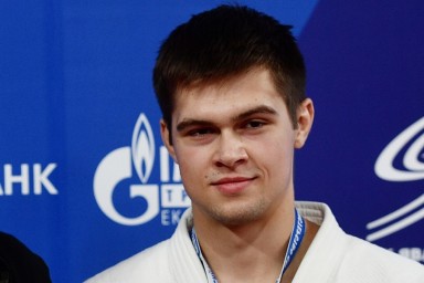 Чемпион мира Каниковский выиграл Кубок Европы в полутяжёлом весе