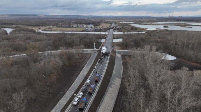 В Башкирии открыли мост дружбы, лучший в стране центр по анализам В Башкирии открыли мост дружбы, лучший в стране центр по анализам