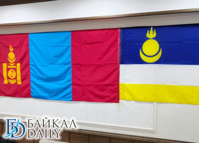 Хуралы Бурятии и аймака Монголии подписали соглашение о сотрудничестве