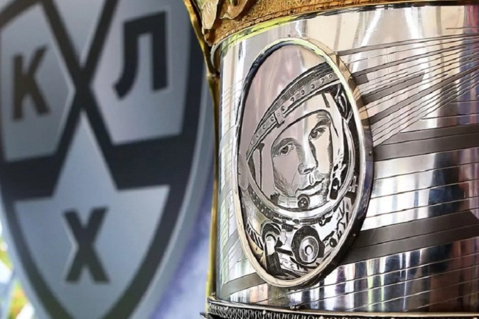 Юрзинов назвал опасной тенденцией приглашение канадских тренеров в КХЛ