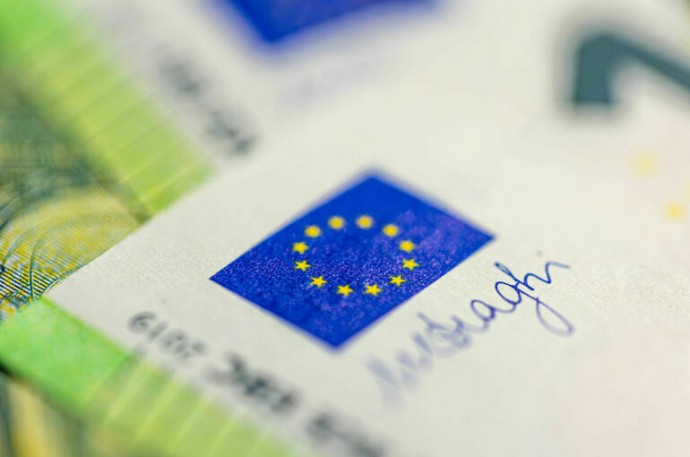 Euroclear может потерять 16 миллиардов евро в России в случае изъятия активов ЦБ Euroclear может потерять 16 миллиардов евро в России в случае изъятия активов ЦБ