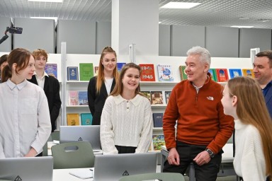 Собянин: Новый проект поощрения талантливых педагогов запущен в Москве
