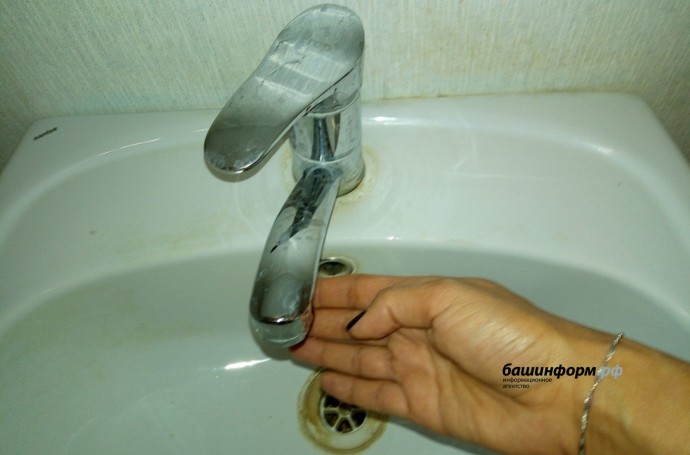 В районе Уфы из-за аварии без воды остались шесть жилых домов