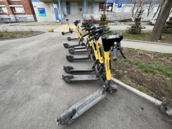 Электросамокаты запретят во Владивостоке по ночам и в людных местах
