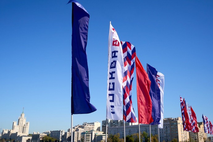 Более 3,2 тысячи флагов и декоративных конструкций украсят Москву в честь Дня города Более 3,2 тысячи флагов и декоративных конструкций украсят Москву в честь Дня города