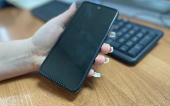 Жительница Курска по совету интернет-знакомого перевела мошенникам почти 1,5 млн рублей