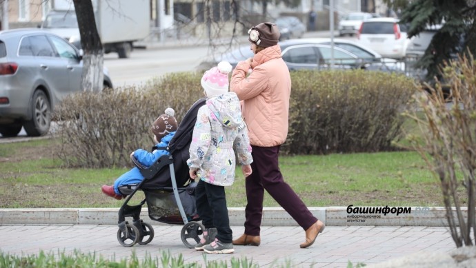 В Уфе женщину обязали вернуть деньги материнского капитала В Уфе женщину обязали вернуть деньги материнского капитала
