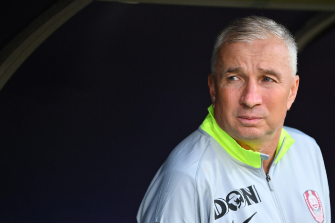 Экс-наставник "Динамо" Петреску похудел на 30 кг из-за проблем со здоровьем