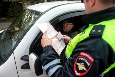 Новое правило для всех, кто водит автомобиль – теперь запрещено с 10:00 до 22:00