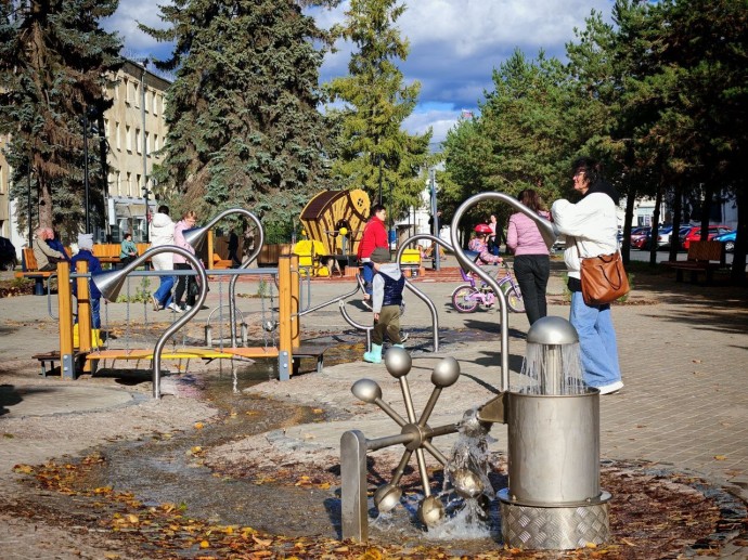 Знаменитый сквер со слонёнком сделали неузнаваемым за 40 миллионов рублей Знаменитый сквер со слонёнком сделали неузнаваемым за 40 миллионов рублей