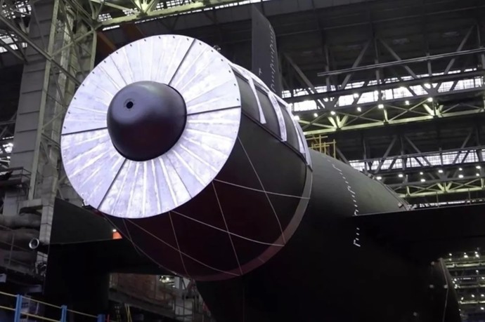 Россия спустила на воду атомную подлодку Россия спустила на воду атомную подлодку