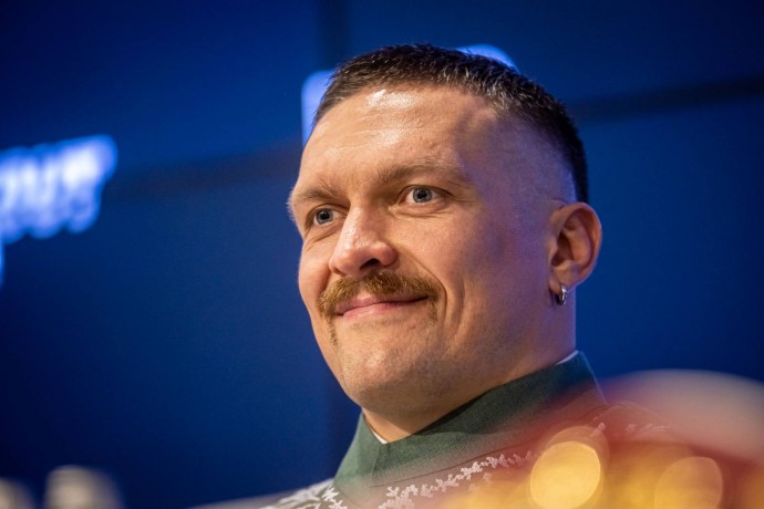 Тренер Усика рассказал, кого хочет видеть следующим соперником украинца