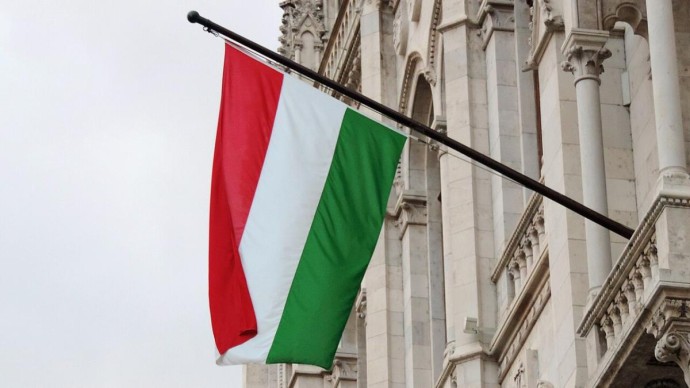 Будапешт готов открыть огонь: Венгрия предупредила российские дроны