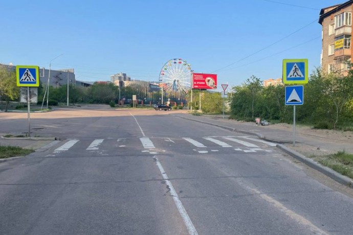 В Улан-Удэ разыскивают водителя, сбившего ребёнка на велосипеде
