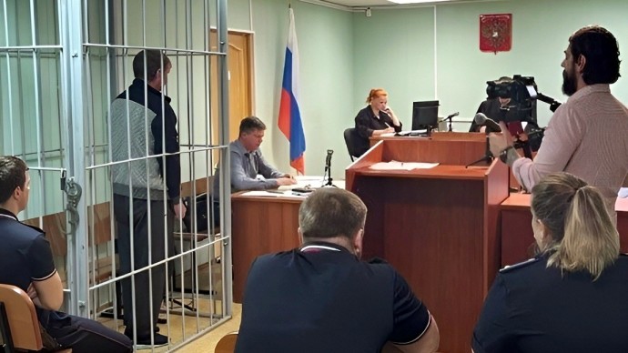 Квадроциклиста, сбившего коляску с ребёнком, отправили под домашний арест