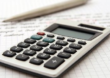 «Госуслуги» теперь помогают оформить налоговый вычет