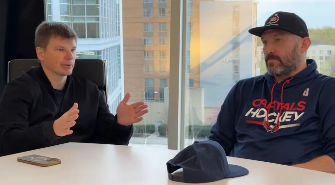 "До Коламбуса мы не долетели". Аршавин – о последствиях вечеринки у Овечкина "До Коламбуса мы не долетели". Аршавин – о последствиях вечеринки у Овечкина