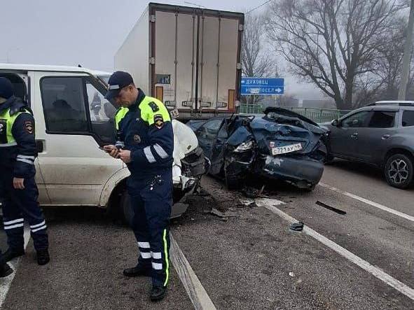 Белгородские дети пострадали в ДТП в Курской области Белгородские дети пострадали в ДТП в Курской области