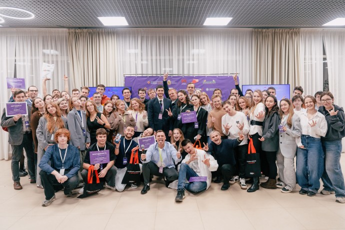 Первый региональный хакатон «Яро.Славно.Научно» объединил студентов и молодых ученых Первый региональный хакатон «Яро.Славно.Научно» объединил студентов и молодых ученых